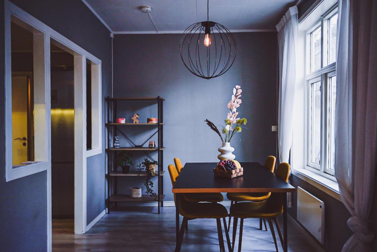 Moderne Ved Solsiden I